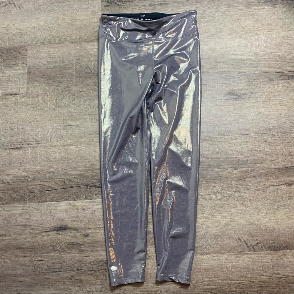 Heroine Sport Marvel Legging Chrome Silver High Waisted Large NWT